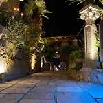 Πανσιόν Secret Garden Ζαντάρ