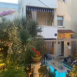 Secret Garden Πανσιόν 3*