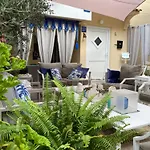 Secret Garden Πανσιόν 3*