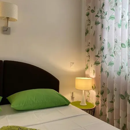 Secret Garden Гостевой дом 3*