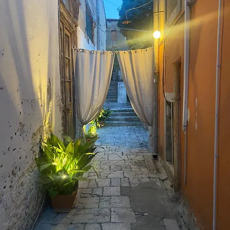 Secret Garden 3* זאדאר
