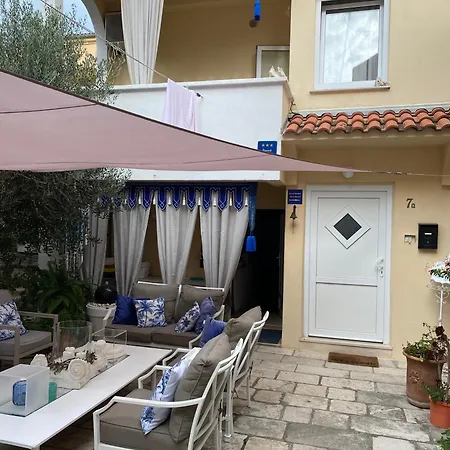Secret Garden בית הארחה זאדאר