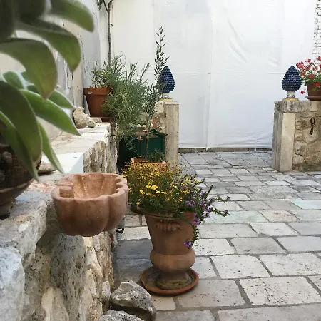 Secret Garden Penzion Zadar